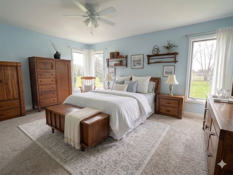 Tiny photo for 613 Silver Glen Road, McHenry, IL 60050 (MLS # 12614327)