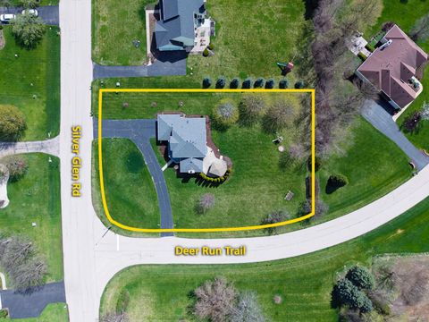 Tiny photo for 613 Silver Glen Road, McHenry, IL 60050 (MLS # 12614327)