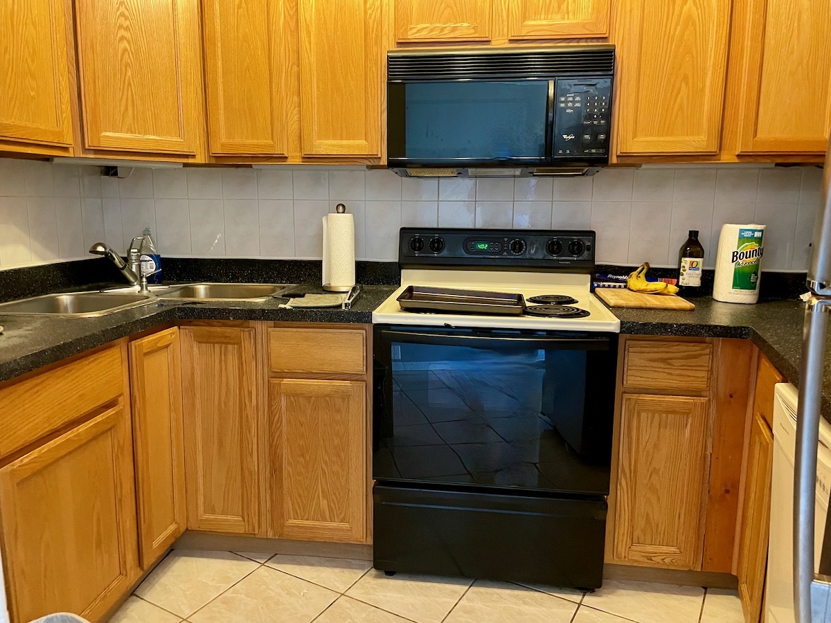 300 N STATE Street 3009