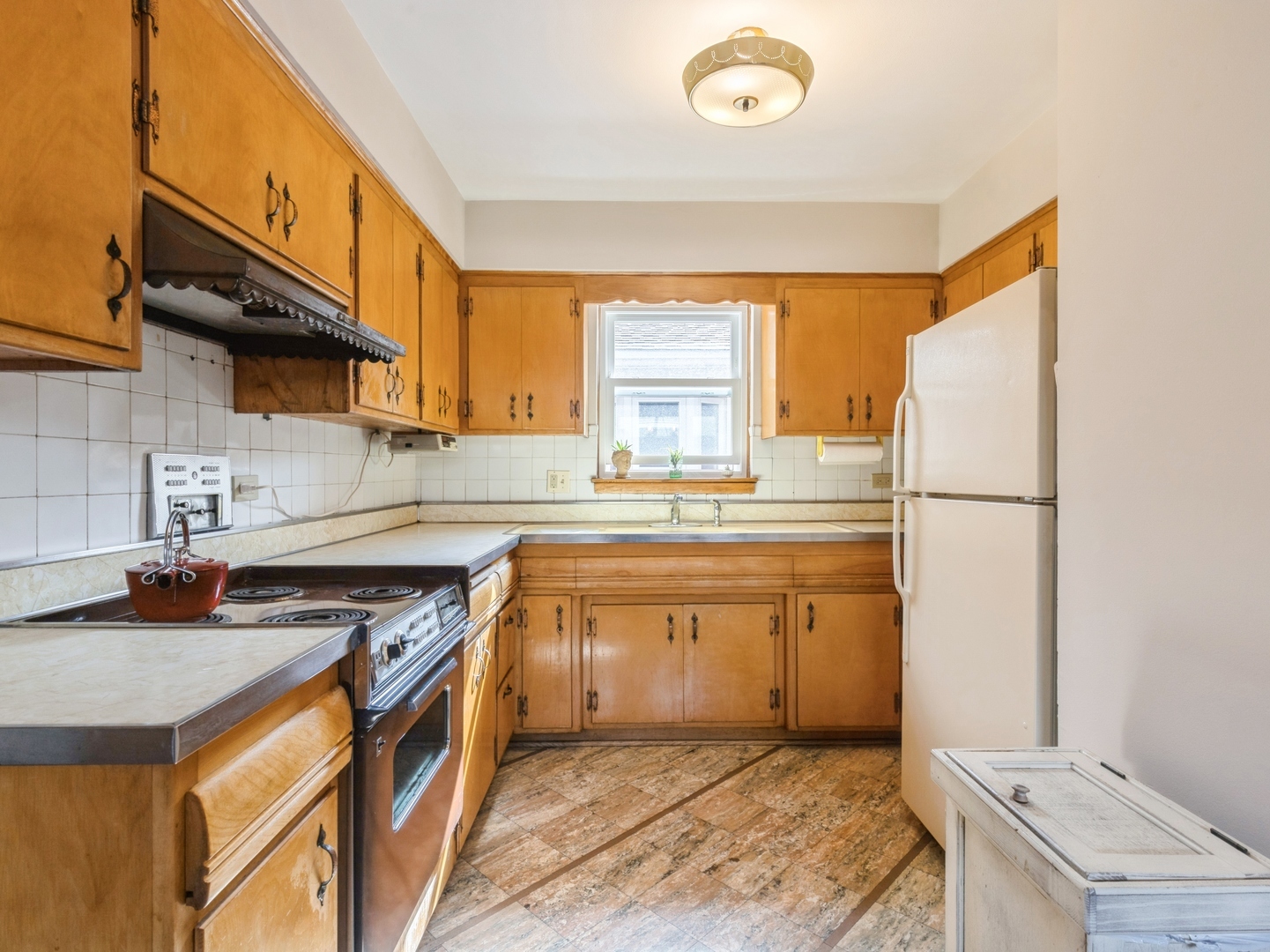 2912 W 103rd Street