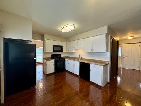 Tiny photo for 18013 Park Avenue, Lansing, IL 60438 (MLS # 12487797)