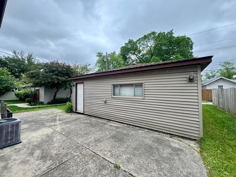 Tiny photo for 18013 Park Avenue, Lansing, IL 60438 (MLS # 12487797)