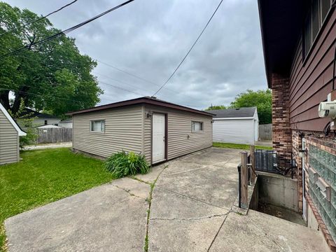 Tiny photo for 18013 Park Avenue, Lansing, IL 60438 (MLS # 12487797)