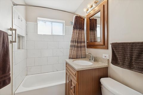 Tiny photo for 439 N Manchester Drive, Chicago Heights, IL 60411 (MLS # 12428234)