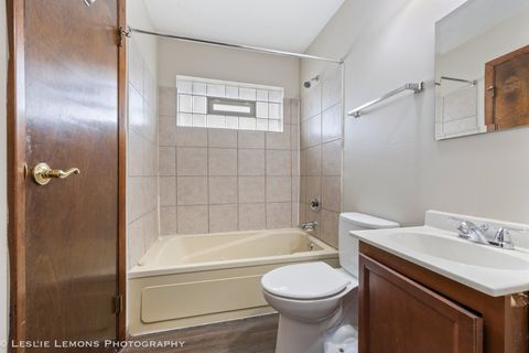 Tiny photo for 16400 Sherwood Drive, Orland Park, IL 60462 (MLS # 12524077)