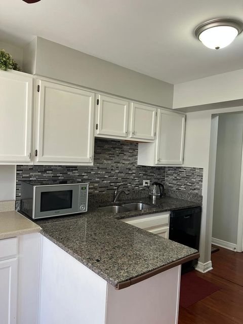 Tiny photo for 3496 Willowview Court #3496, Aurora, IL 60504 (MLS # 12495883)