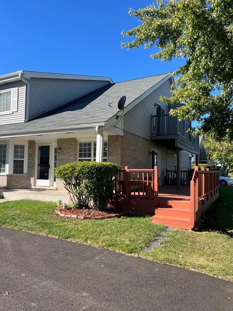 Tiny photo for 3496 Willowview Court #3496, Aurora, IL 60504 (MLS # 12495883)