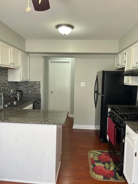 Tiny photo for 3496 Willowview Court #3496, Aurora, IL 60504 (MLS # 12495883)