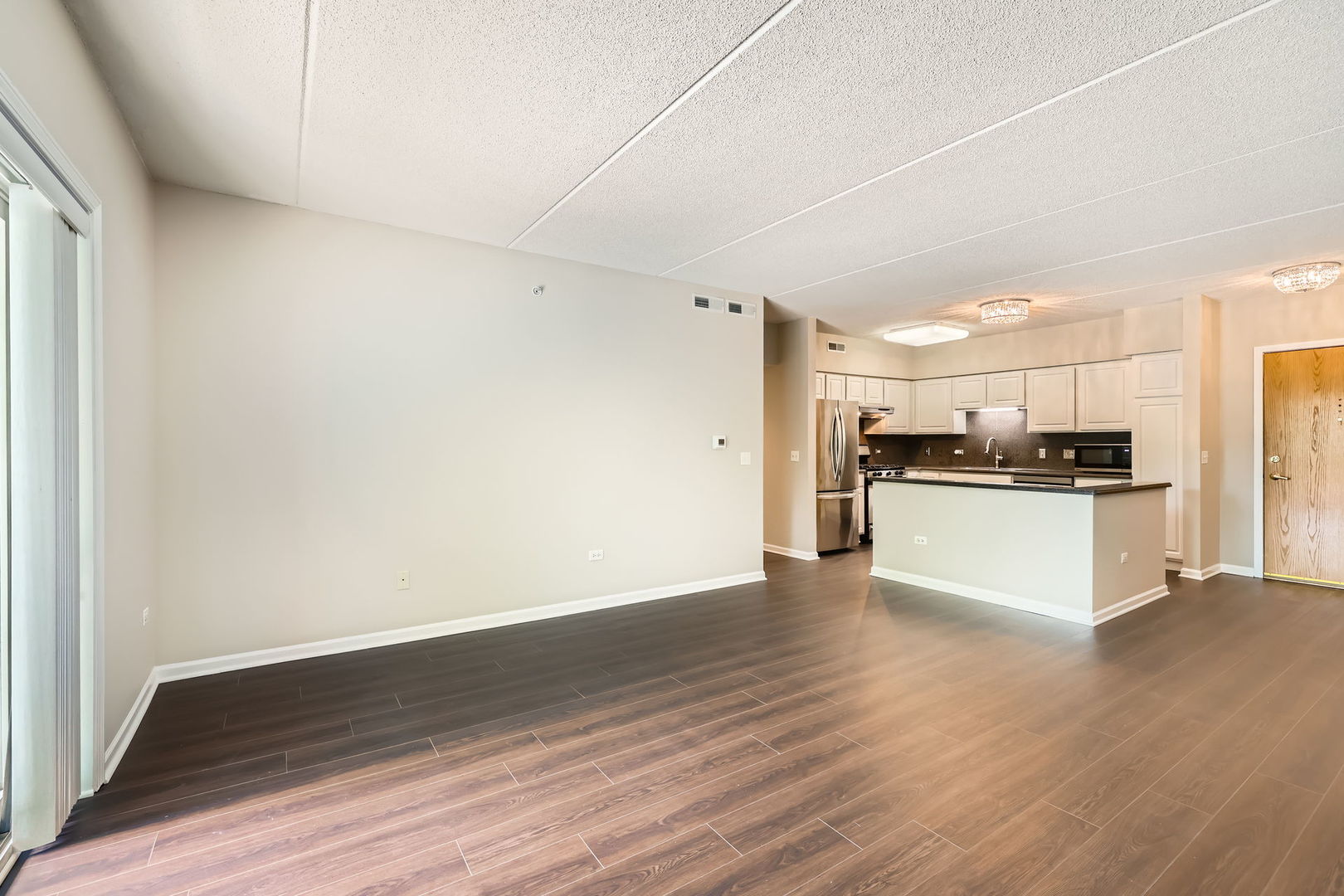 104 N Plum Grove Road 203