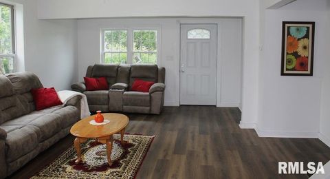 Tiny photo for 632 E 9TH Street, Kewanee, IL 61443 (MLS # QC4264684)