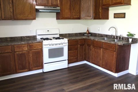 Tiny photo for 632 E 9TH Street, Kewanee, IL 61443 (MLS # QC4264684)