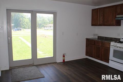 Tiny photo for 632 E 9TH Street, Kewanee, IL 61443 (MLS # QC4264684)