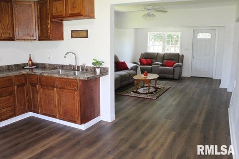 Tiny photo for 632 E 9TH Street, Kewanee, IL 61443 (MLS # QC4264684)