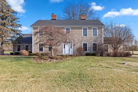 2321 Steeple Chase Circle W Libertyville IL 60048