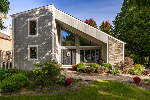 Photo of 161 Amherst Drive, Bartlett, IL 60103 (MLS # 12777838)