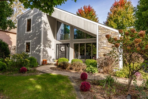 Tiny photo for 161 Amherst Drive, Bartlett, IL 60103 (MLS # 12777838)