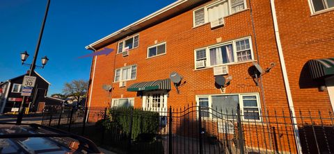Photo of 3117 S Laramie Avenue #3N, Cicero, IL 60804 (MLS # 12493604)