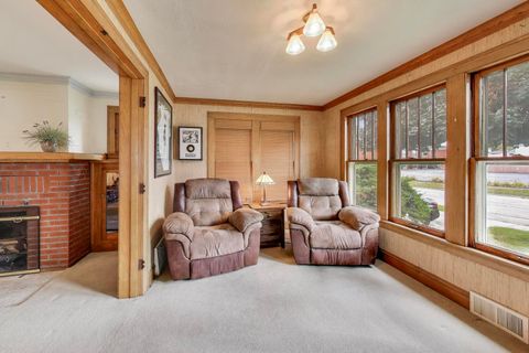 Tiny photo for 634 N Prairie Avenue, Mundelein, IL 60060 (MLS # 12460945)