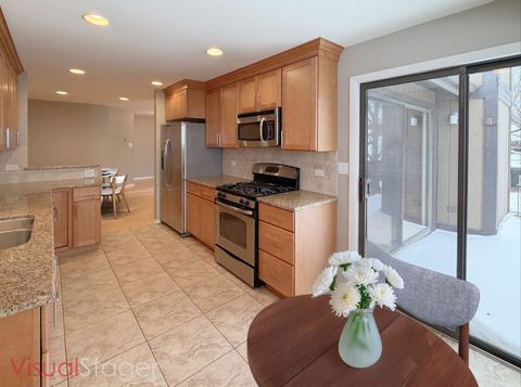 Tiny photo for 22 CREEKSIDE Circle #D, Elgin, IL 60123 (MLS # 12529956)