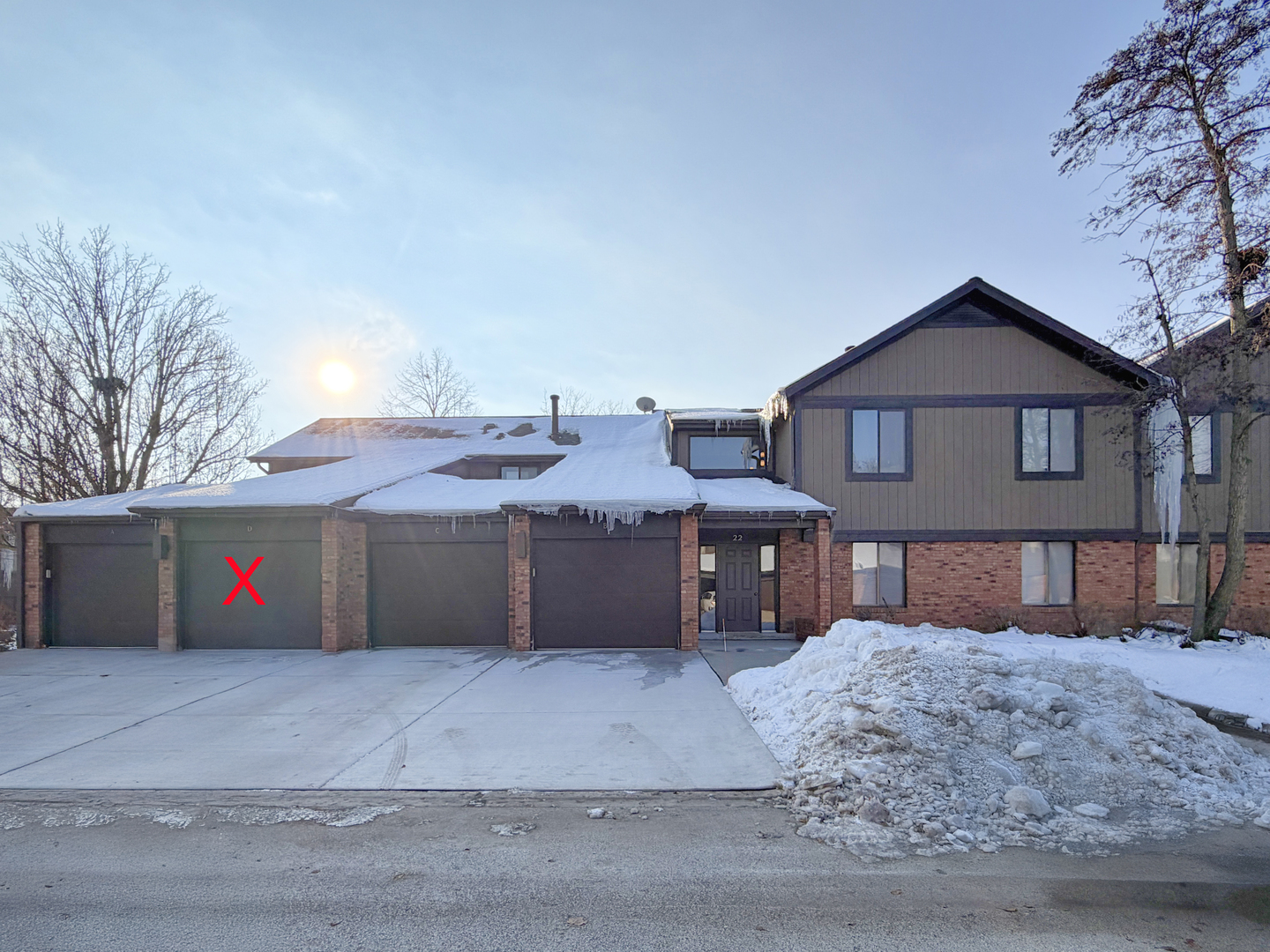 22 CREEKSIDE Circle D