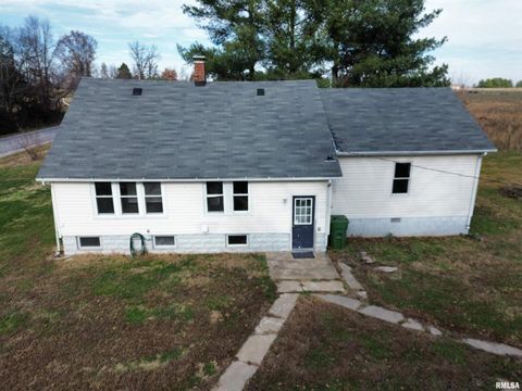 Tiny photo for 23392 N IL Hwy 37 Highway, Dix, IL 62830 (MLS # EB460695)