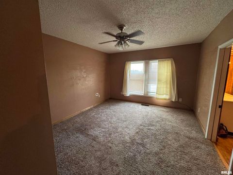 Tiny photo for 23392 N IL Hwy 37 Highway, Dix, IL 62830 (MLS # EB460695)