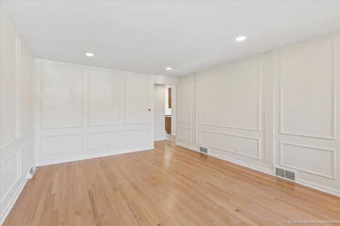 Tiny photo for 5317 S Hunt Avenue, Summit, IL 60501 (MLS # 12707634)