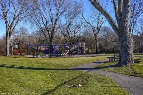 Tiny photo for 1300 Lake Shore Drive S, Barrington, IL 60010 (MLS # 12455720)