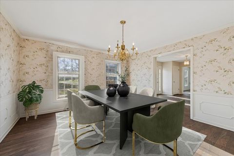 Tiny photo for 1300 Lake Shore Drive S, Barrington, IL 60010 (MLS # 12455720)