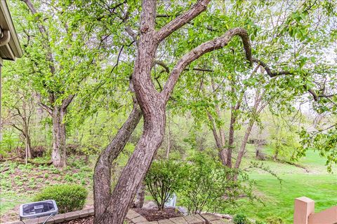 Tiny photo for 789 Oak Hill Road, Lake Barrington, IL 60010 (MLS # 12632389)