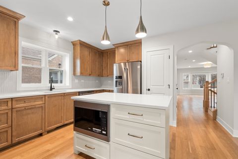 Tiny photo for 10308 S Spaulding Avenue, Chicago, IL 60655 (MLS # 12616469)