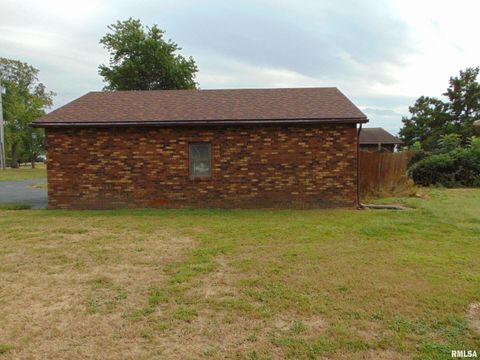 Tiny photo for 4077 State Route 154 Highway, Pinckneyville, IL 62274 (MLS # EB460013)