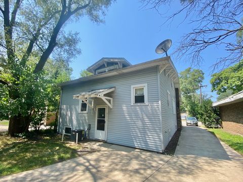 Tiny photo for 685 E 142nd Street, Dolton, IL 60419 (MLS # 12509470)