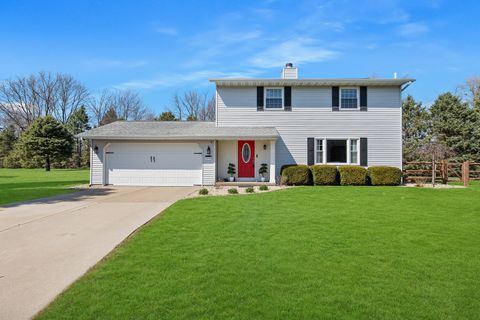 Tiny photo for 18788 US 150 Highway, Bloomington, IL 61705 (MLS # 12606510)