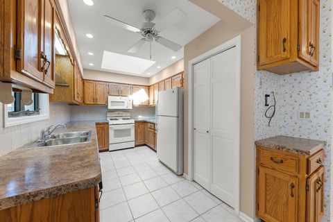 Tiny photo for 11532 Autobahn Drive, Palos Park, IL 60464 (MLS # 12609193)