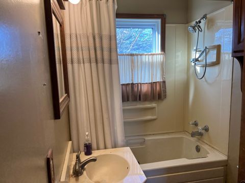 Tiny photo for 681 S Tanner Avenue, Kankakee, IL 60901 (MLS # 12536165)