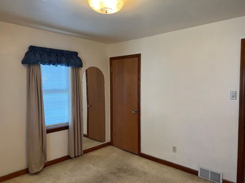 Tiny photo for 681 S Tanner Avenue, Kankakee, IL 60901 (MLS # 12536165)