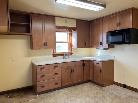 Tiny photo for 681 S Tanner Avenue, Kankakee, IL 60901 (MLS # 12536165)