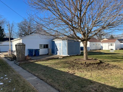 Tiny photo for 681 S Tanner Avenue, Kankakee, IL 60901 (MLS # 12536165)