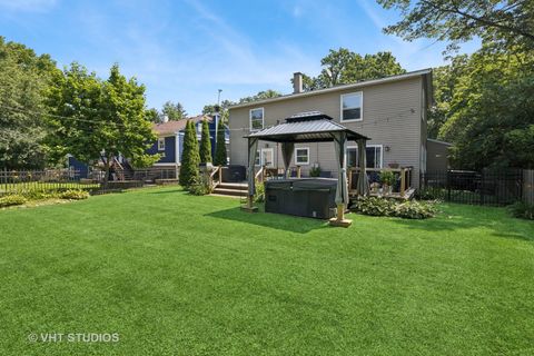 Tiny photo for 362 Oxford Lane, Lakewood, IL 60014 (MLS # 12490568)