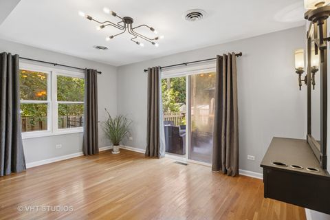 Tiny photo for 362 Oxford Lane, Lakewood, IL 60014 (MLS # 12490568)