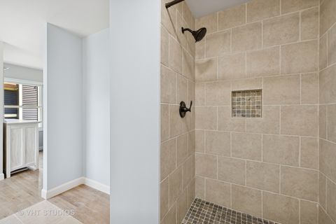 Tiny photo for 362 Oxford Lane, Lakewood, IL 60014 (MLS # 12490568)