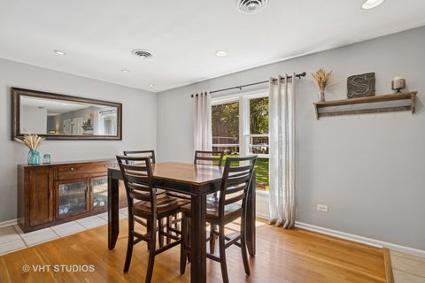 Tiny photo for 362 Oxford Lane, Lakewood, IL 60014 (MLS # 12490568)
