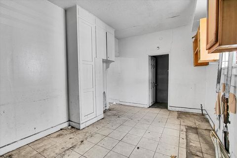 Tiny photo for 912 W 87th Street, Chicago, IL 60620 (MLS # 12639259)