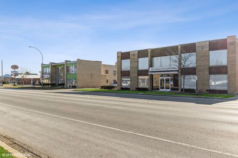 Tiny photo for 9848 W Roosevelt Road, Westchester, IL 60154 (MLS # 11951235)