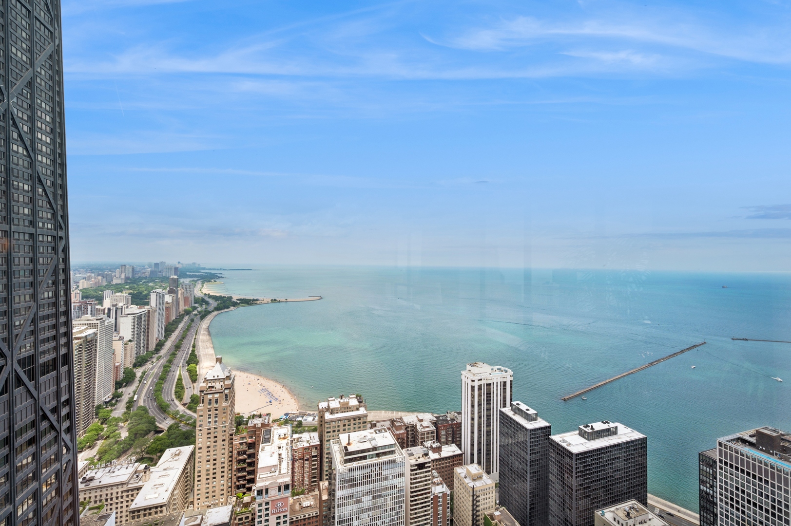 Chicago, Illinois 60611, United States, 3 Bedrooms Bedrooms, ,4 BathroomsBathrooms,Residential,Active,204115