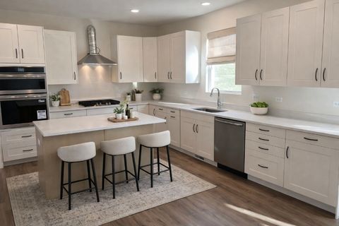 Tiny photo for 579 Cherry Court, Yorkville, IL 60560 (MLS # 11984859)