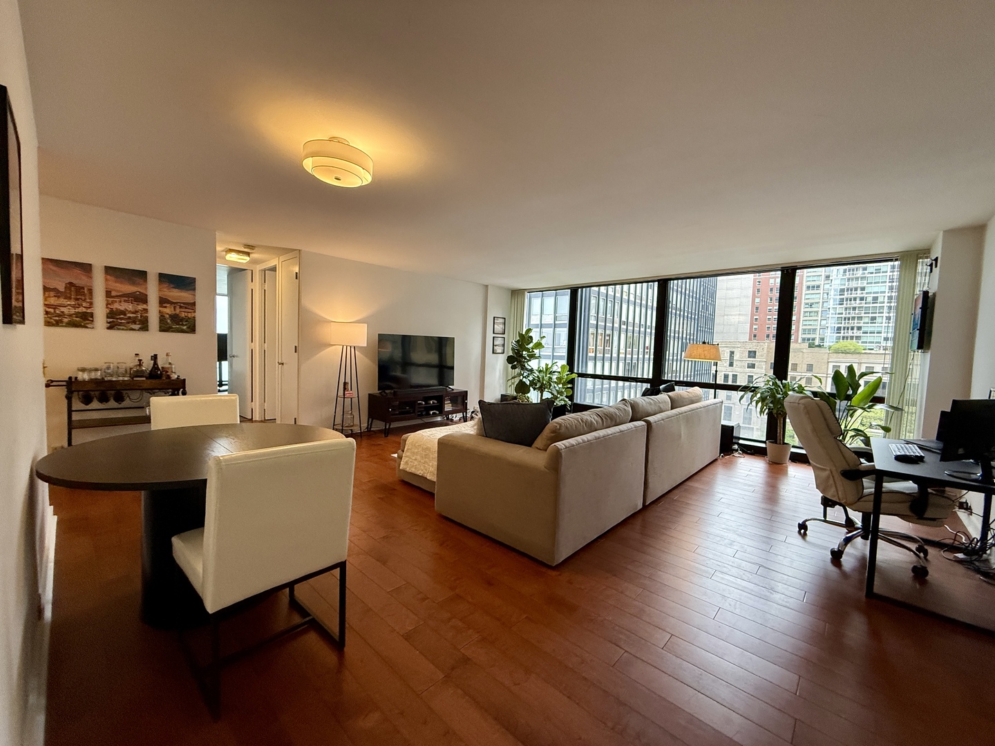 900 N LAKE SHORE Drive 812