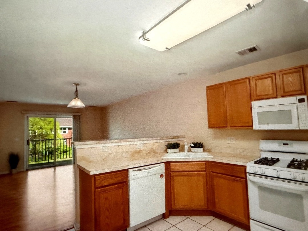 1002 Kensington Drive