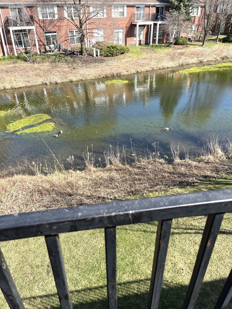 1002 Kensington Drive 17-E1